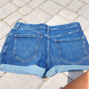 Woman’ Express jean shorts size 12
